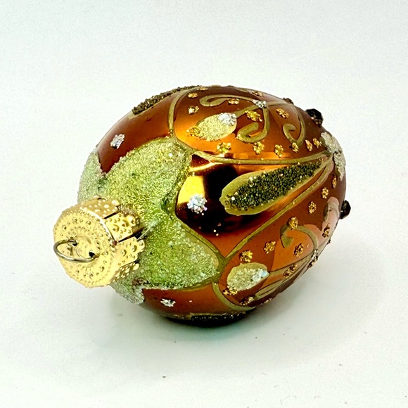 Vintage Glass Ornate Peach Oval Hand Painted Golden Christmas Ornament - Picture 3 of 6